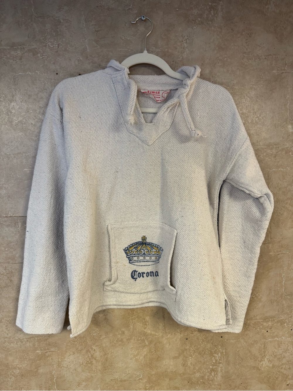 Preowned Corona Cream Pullover with Hood Size L Item #PHK7858
